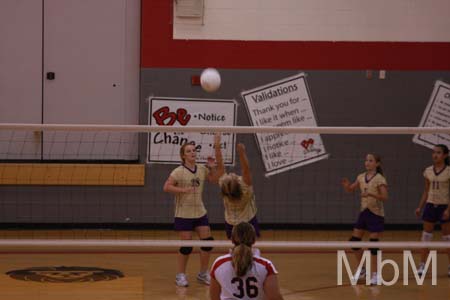 20110908 BLMS 7th Gr JV VB 012