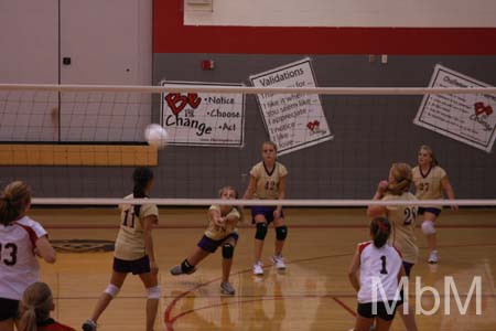 20110908 BLMS 7th Gr JV VB 033