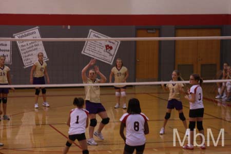 20110908 BLMS 7th Gr JV VB 037