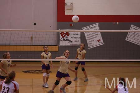 20110908 BLMS 7th Gr JV VB 042