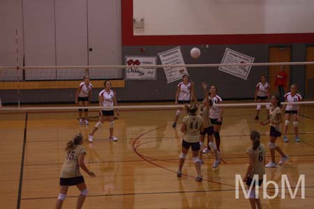 20110908 BLMS 7th Gr JV VB 079