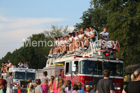 20160915 BLHS HC Parade 018