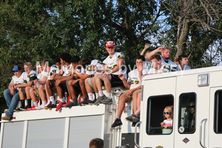 20160915 BLHS HC Parade 021