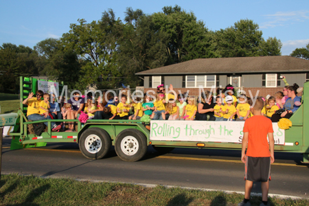 20160915 BLHS HC Parade 057