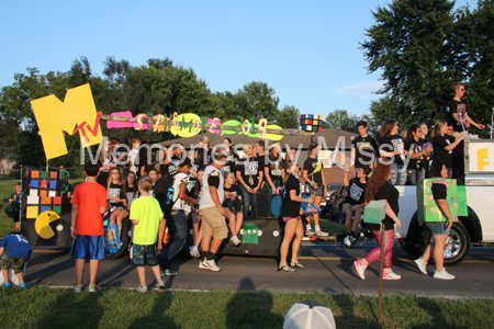 20160915 BLHS HC Parade 066