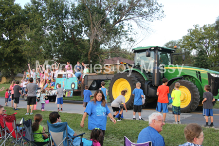 20160915 BLHS HC Parade 074