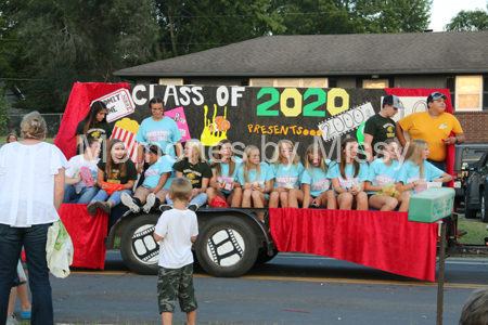 20160915 BLHS HC Parade 080