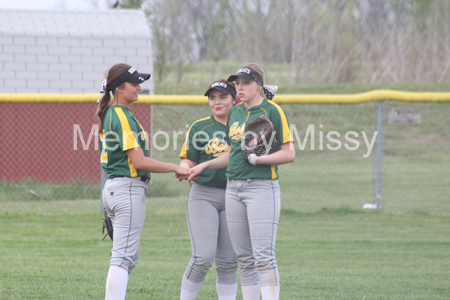 20170413 Varsity SB v Piper 005