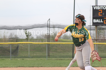 20170413 Varsity SB v Piper 020