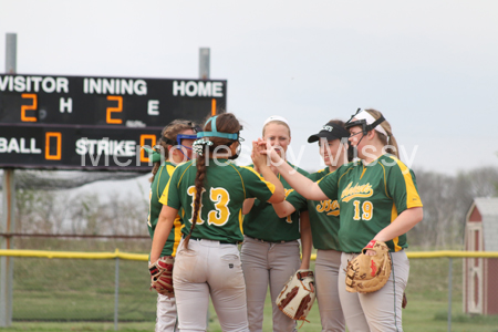 20170413 Varsity SB v Piper 022