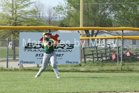 20170418 BLHS SB vs McLouth 014