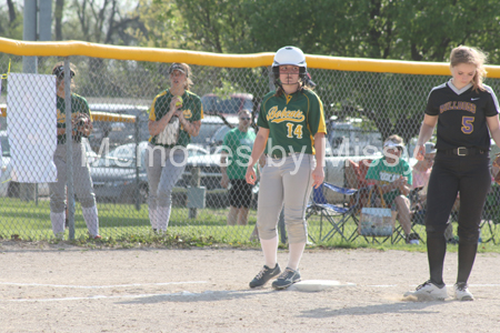 20170418 BLHS SB vs McLouth 075