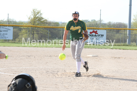 20170418 BLHS SB vs McLouth 082