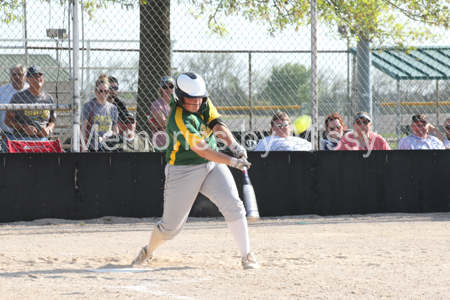 20170418 BLHS SB vs McLouth 091