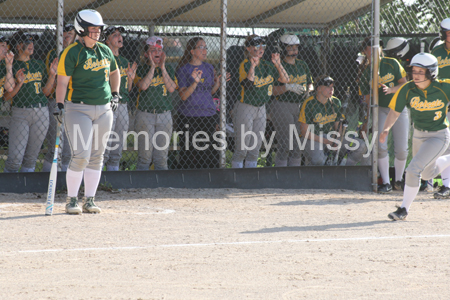 20170418 BLHS SB vs McLouth 095